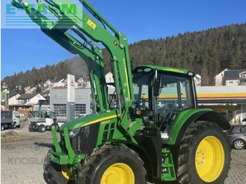Traktorius JOHN DEERE 6100M