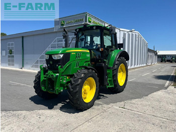Traktorius JOHN DEERE 6110M