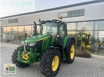 Traktorius JOHN DEERE 6110M