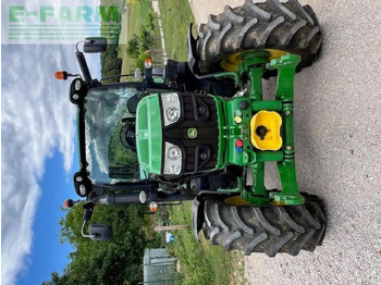 Traktorius JOHN DEERE 6115R