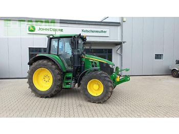 Traktorius JOHN DEERE 6120M