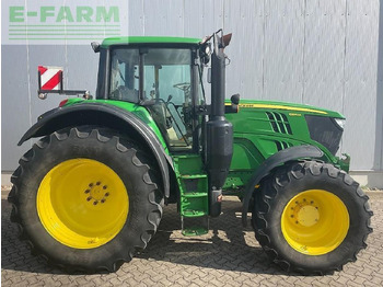 Traktorius JOHN DEERE 6195M