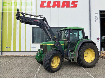 Traktorius JOHN DEERE 6810