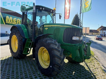 Traktorius JOHN DEERE 6920