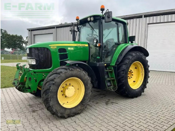 Traktorius JOHN DEERE 6930