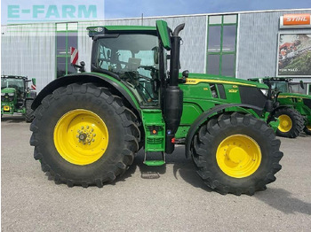 Traktorius JOHN DEERE 6R 215