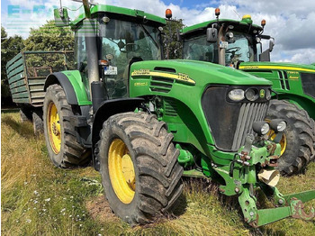 Traktorius JOHN DEERE 7020 Series