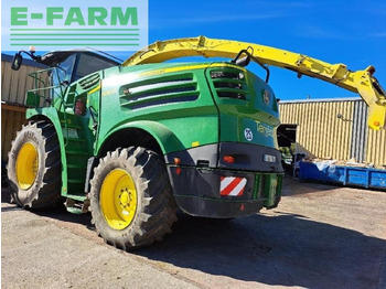 Pašarų kombainas John Deere 8300: foto 4