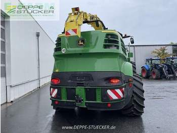 Pašarų kombainas John Deere 8400i mit kemper 375: foto 2
