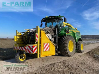 Pašarų kombainas JOHN DEERE 8700