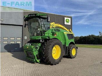 Pašarų kombainas JOHN DEERE