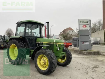 Traktorius JOHN DEERE 2140