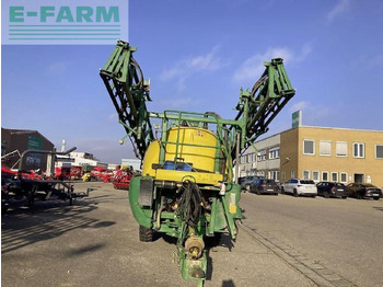 Prikabinamas purkštuvas JOHN DEERE