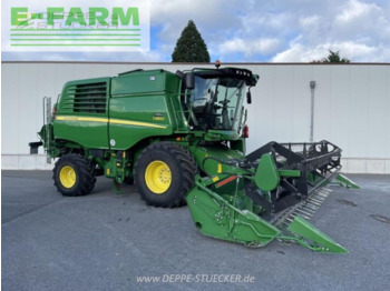 Derliaus nuėmimo kombainas JOHN DEERE T550