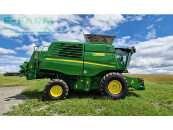 Derliaus nuėmimo kombainas JOHN DEERE T670