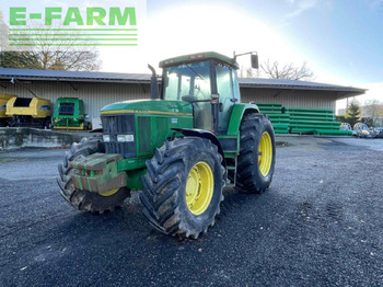 Traktorius JOHN DEERE 7700
