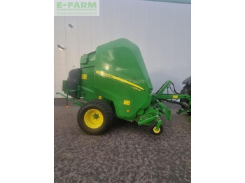Stačiakampių ryšulių presas JOHN DEERE