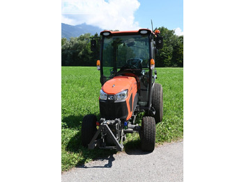 Traktorius KUBOTA