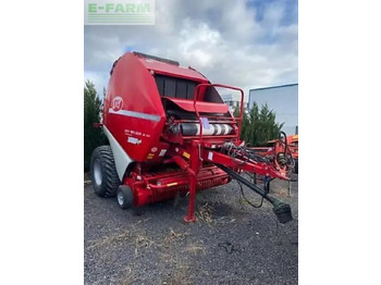 Stačiakampių ryšulių presas LELY