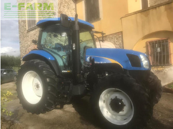 Traktorius NEW HOLLAND T7.225