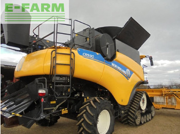 Derliaus nuėmimo kombainas New Holland cr9.90: foto 5