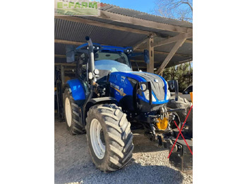 Traktorius NEW HOLLAND T6