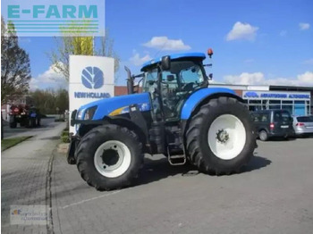 Traktorius NEW HOLLAND T7050