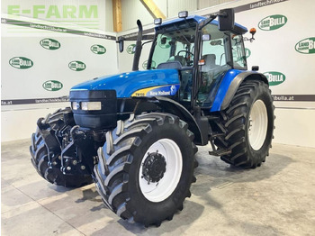 Traktorius NEW HOLLAND TM