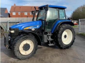 Traktorius New Holland tm 155: foto 1
