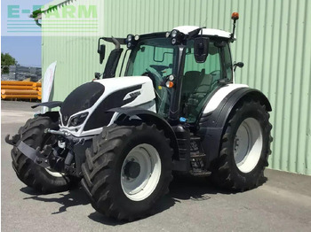 Traktorius VALTRA N174
