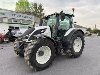 Traktorius VALTRA N174