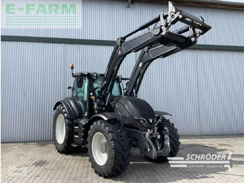 Traktorius VALTRA T174