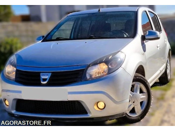 Lengvasis automobilis DACIA