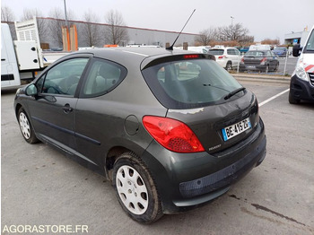 Lengvasis automobilis PEUGEOT