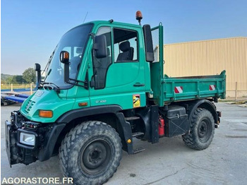 Sunkvežimis UNIMOG U300