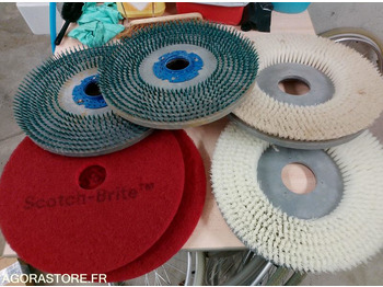 Grindų plovimo mašina