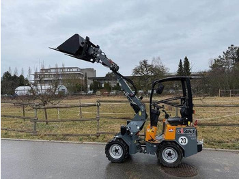 Ratinis krautuvas GIANT