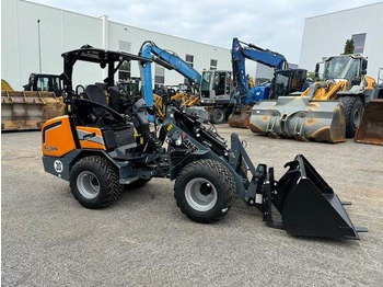 Ratinis krautuvas GIANT