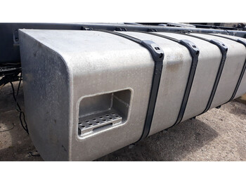 Degalų bakas - Sunkvežimis Scania R: foto 4