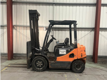 Dyzelinis krautuvas DOOSAN