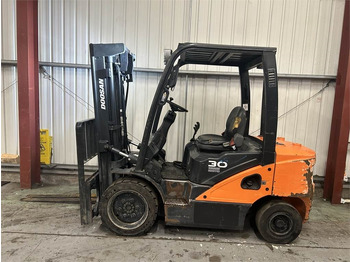 Dyzelinis krautuvas DOOSAN