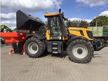 Traktorius JCB