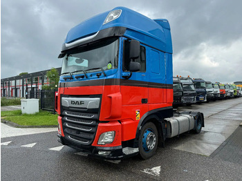 Vilkikas DAF XF 450