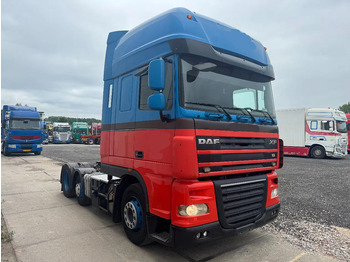 Vilkikas DAF XF 105.410 6X2 MANUAL GEARBOX - EURO 4: foto 3