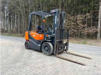 Doosan D 25 GP lizingą Doosan D 25 GP: foto 4