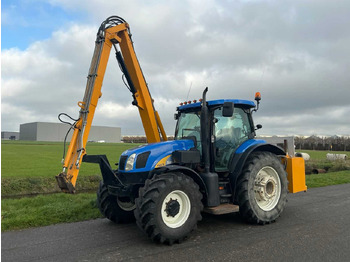Traktorius NEW HOLLAND T6070