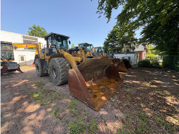 Ratinis krautuvas CATERPILLAR 972K