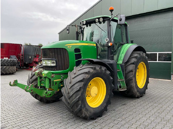 Traktorius JOHN DEERE 7430
