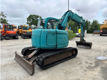 Vikšrinis ekskavatorius Kobelco SK70SR: foto 4
