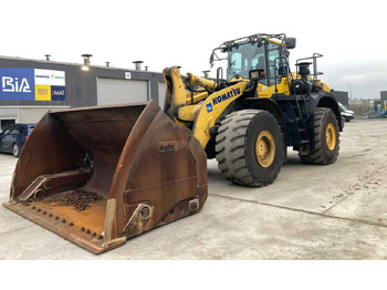 Ratinis krautuvas KOMATSU WA500-8